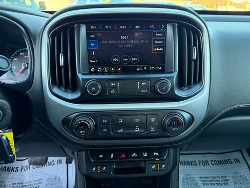 Used 2019 GMC Canyon SLT w/ Driver Alert Package image 13