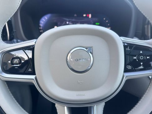 New 2026 Volvo XC60 T8 Ultra w/ Protection Package Premier AWD/4WD image 27