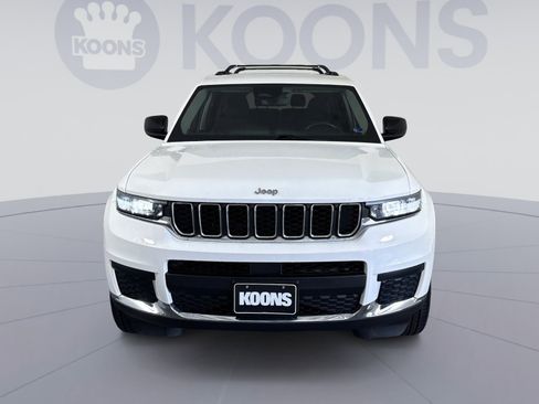 Used 2023 Jeep Grand Cherokee L Laredo image 11