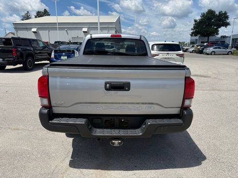 Used 2019 Toyota Tacoma SR RWD image 4
