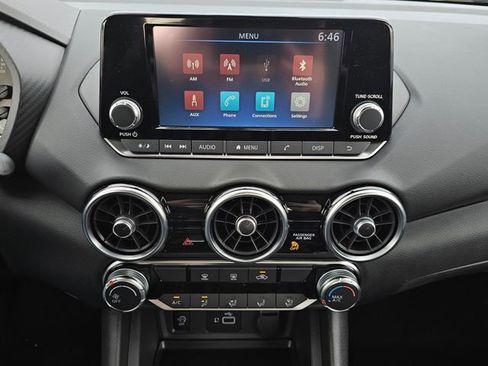 Used 2025 Nissan Sentra S image 28