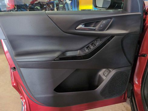 New 2026 Chevrolet Equinox LT w/ Convenience Package II image 23