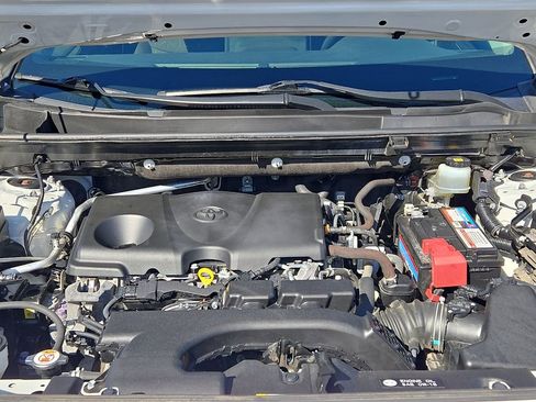 Used 2019 Toyota RAV4 XLE w/ Convenience Package AWD/4WD image 29