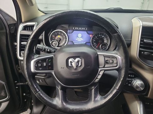 Used 2019 RAM 1500 Laramie image 16