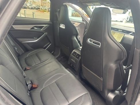 Used 2024 Jaguar F-PACE R-Dynamic S image 12