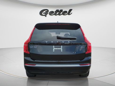 Used 2024 Volvo XC90 B6 Ultimate w/ Protection Package Premier image 5