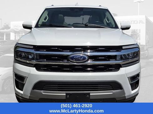 Used 2024 Ford Expedition Limited RWD image 5