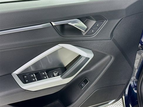 Used 2020 Audi Q3 2.0T Premium Plus image 19