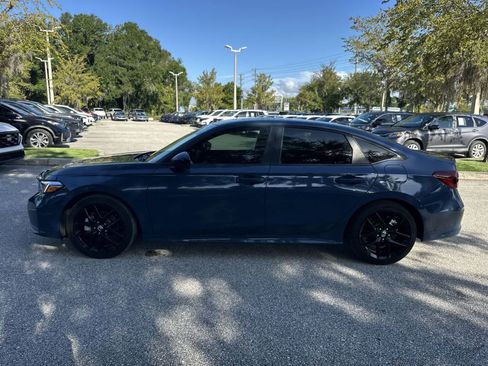 Used 2025 Honda Civic Sport image 3