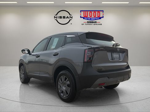 Used 2025 Nissan Kicks S FWD image 3