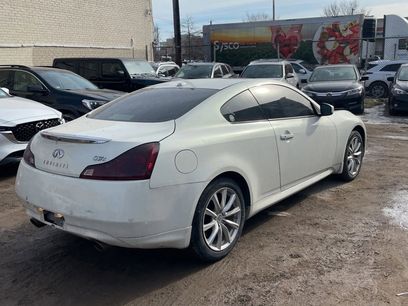 Used 2011 INFINITI G37 x Coupe w/ Premium Pkg