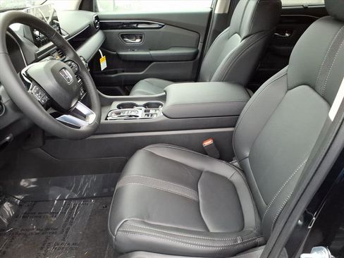 New 2025 Honda Pilot EX-L image 7