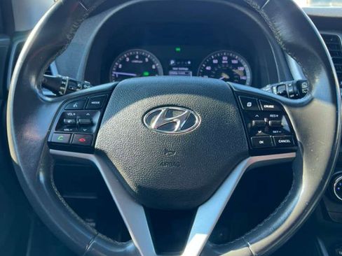 Used 2016 Hyundai Tucson Sport image 29