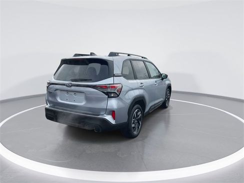 New 2025 Subaru Forester Limited w/ Popular Package #2 image 8