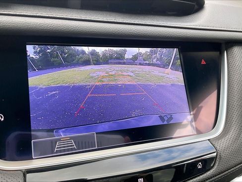 Used 2020 Cadillac XT5 Premium Luxury AWD/4WD image 22
