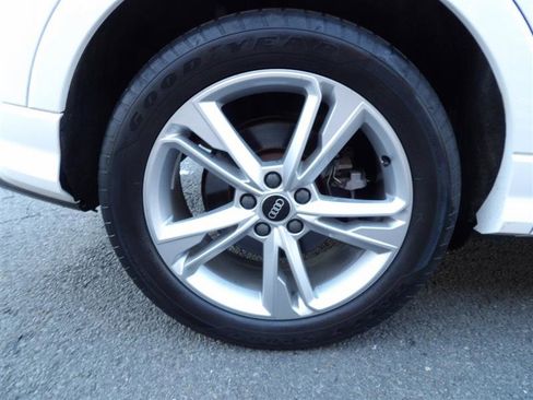 Used 2021 Audi Q3 2.0T Premium Plus w/ Premium Plus Package image 23