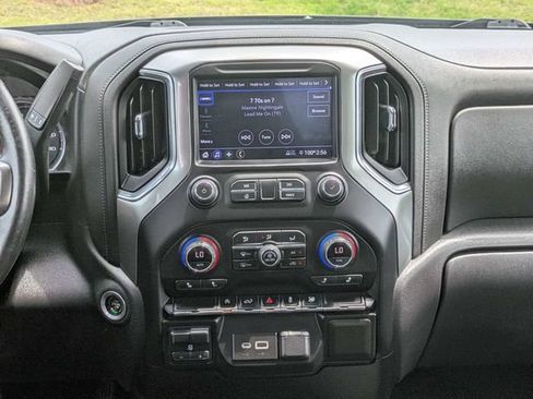 Used 2021 Chevrolet Silverado 1500 RST w/ LPO, Dark Essentials Package AWD/4WD image 18