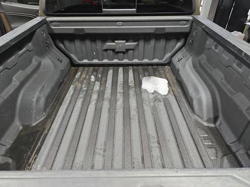 Used 2023 Chevrolet Colorado Z71 w/ Z71 Convenience Package 2 image 12