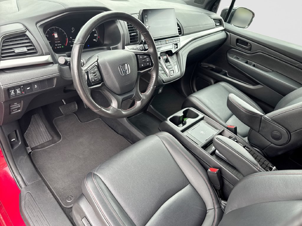 Used 2025 Honda Odyssey Sport-L image 14
