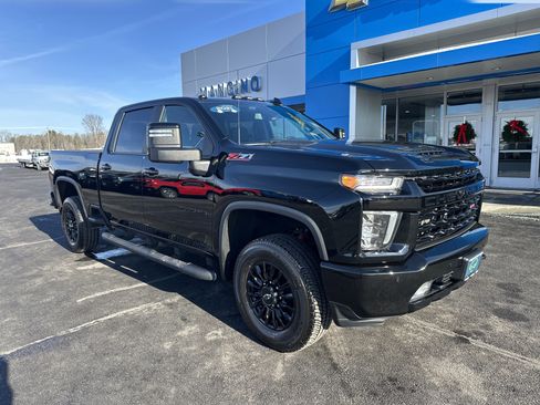Used 2021 Chevrolet Silverado 2500 LTZ w/ LTZ Plus Package image 2