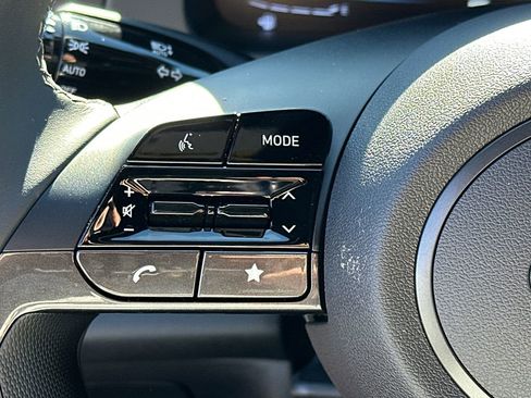 New 2025 Hyundai Elantra Sport image 24