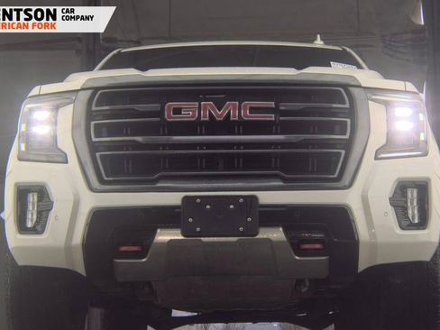 Used 2023 GMC Yukon XL AT4 AWD/4WD image 6