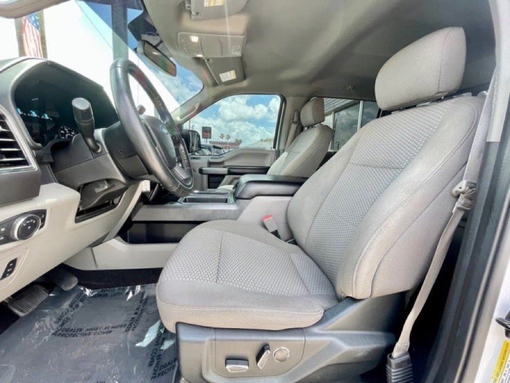 Used 2018 Ford F150 XLT w/ Equipment Group 302A Luxury RWD image 11