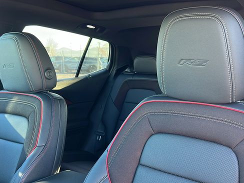 New 2026 Chevrolet Equinox EV RS image 18