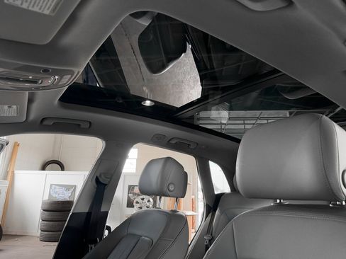 Used 2019 Audi Q5 2.0T Premium Plus image 40