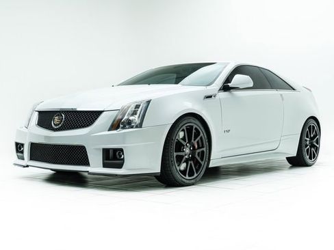 Used 2015 Cadillac CTS V RWD image 8