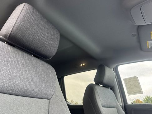 New 2025 Ford F150 Lightning XLT image 15