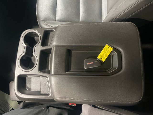 Used 2025 GMC Sierra 1500 SLT AWD/4WD image 21