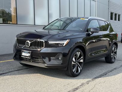Certified 2024 Volvo XC40 B5 Plus w/ Climate Package