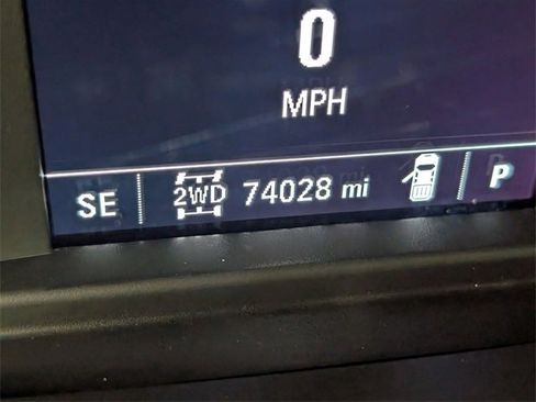 Used 2021 Chevrolet Silverado 1500 Custom Trail Boss image 17