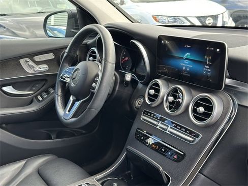 Used 2020 Mercedes-Benz GLC 300 GLC 300 image 33