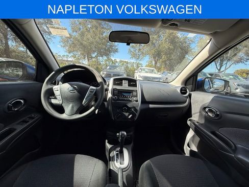 Used 2015 Nissan Versa SV image 16