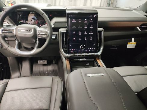 New 2026 GMC Yukon XL Denali w/ Sun & Power Step Package image 32