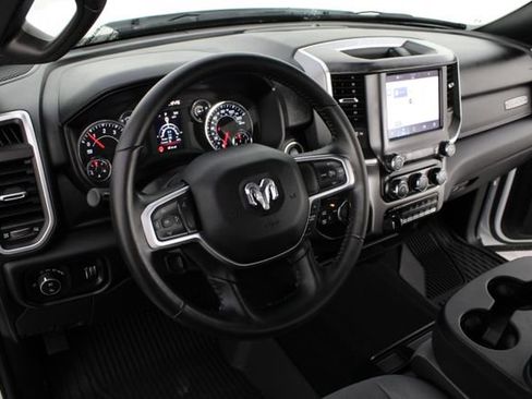 Used 2024 RAM 2500 Big Horn w/ Protection Group AWD/4WD image 8