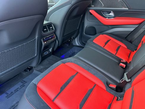 New 2025 Mercedes-Benz GLE 53 AMG 4MATIC image 14