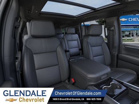 New 2026 Chevrolet Suburban RST w/ Advanced Technology Package AWD/4WD image 16