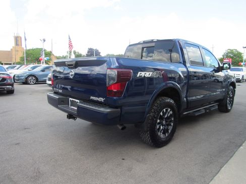 Used 2019 Nissan Titan PRO-4X AWD/4WD image 5