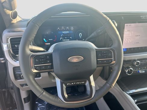 New 2026 Ford F250 Platinum w/ Platinum Plus Package AWD/4WD image 7