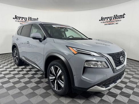 Used 2023 Nissan Rogue Platinum w/ Platinum Premium Package AWD/4WD image 20