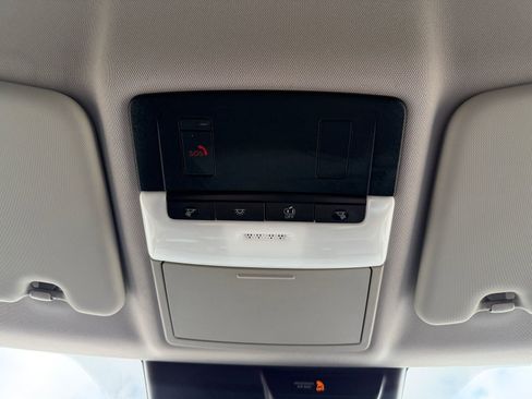 Used 2022 Mitsubishi Outlander SE image 23