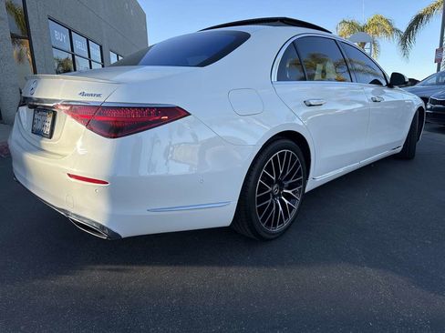 Used 2021 Mercedes-Benz S 580 4MATIC Sedan image 5