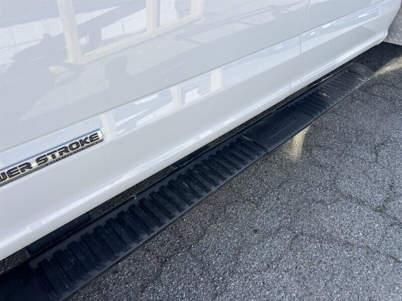 Used 2021 Ford F550 4x4 Crew Cab Super Duty image 17