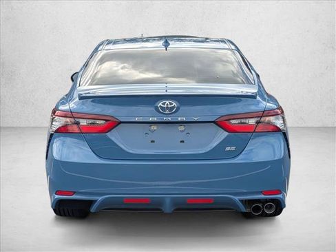 Used 2024 Toyota Camry SE w/ Convenience Package image 6
