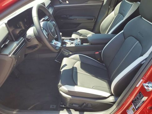 New 2026 Kia K5 GT-Line image 5