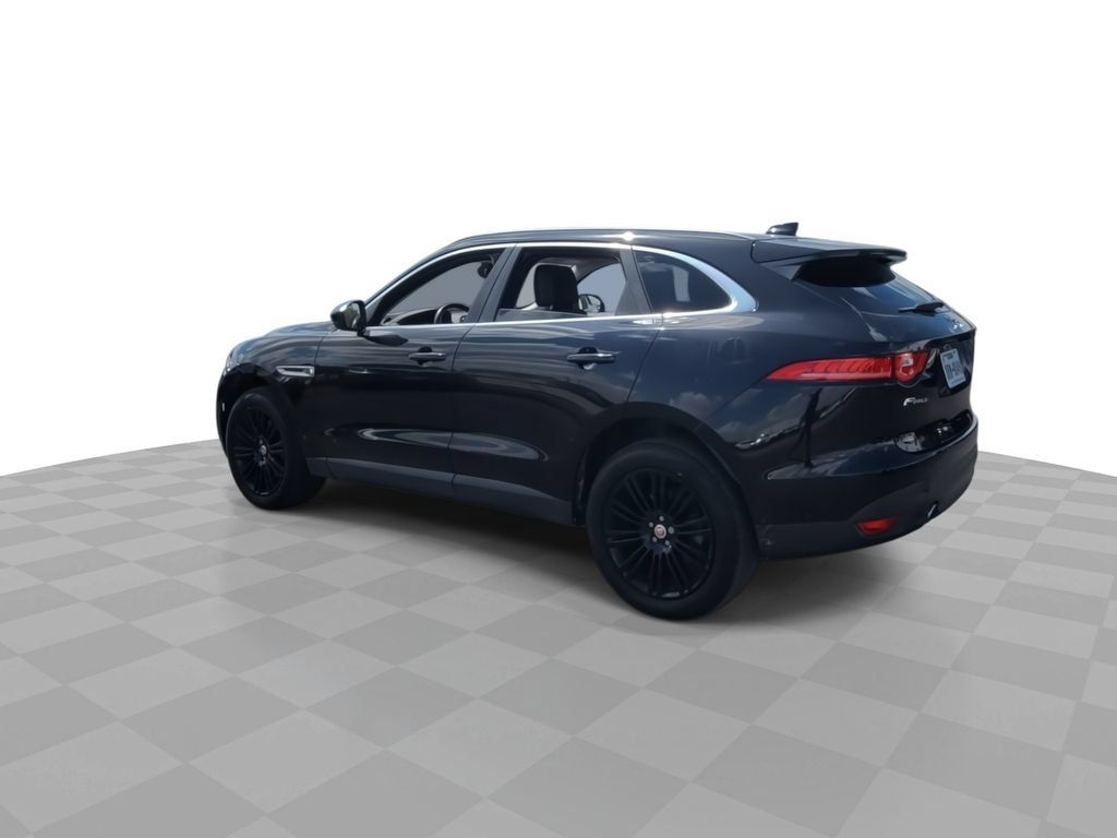 Used 2019 Jaguar F-PACE Portfolio AWD/4WD image 6