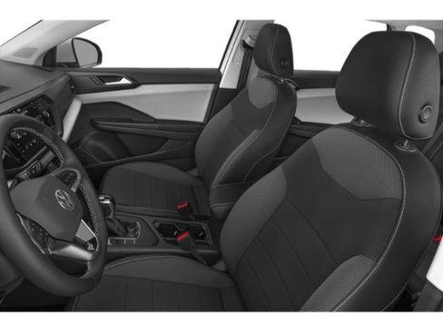Used 2023 Volkswagen Taos SE w/ Panoramic Sunroof Package FWD image 9